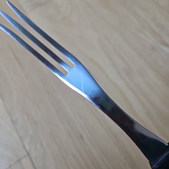 Cutco 1726 JE Turning Fork 3 Tine Meat Fork Composite Brown Handle USA Made - Picture 2 of 7